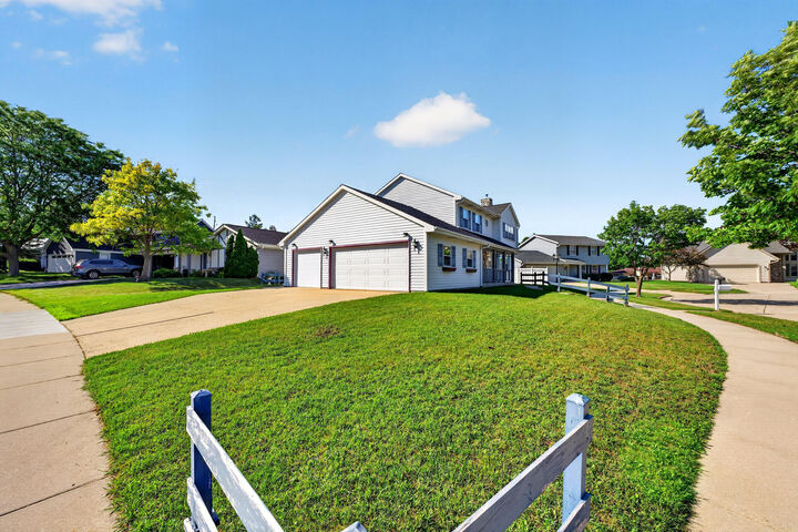 Property Photo:  3110 Sherman Ct  WI 53172 