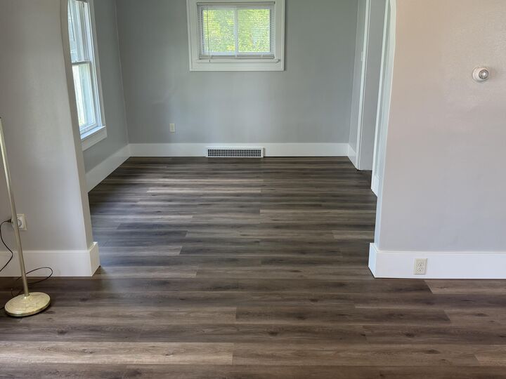 Property Photo: 1028 Georgia Ave WI 53081