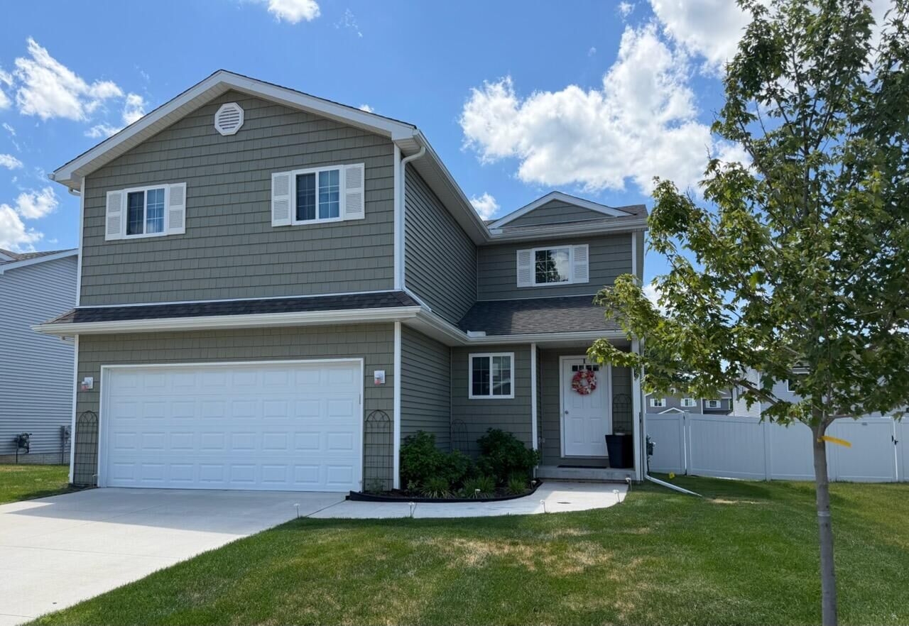 Property Photo: 3963 Lotus Landing Circle MI 48329