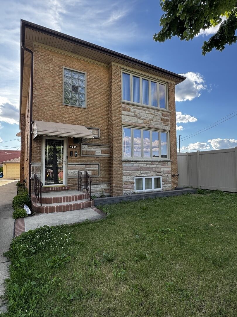 Property Photo:  4536 N Nottingham Avenue 1  IL 60706 
