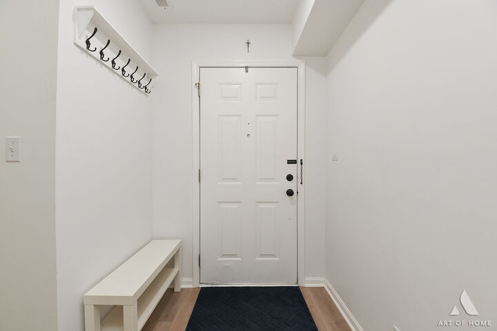 Property Photo:  902 Ashley Court  IL 60559 