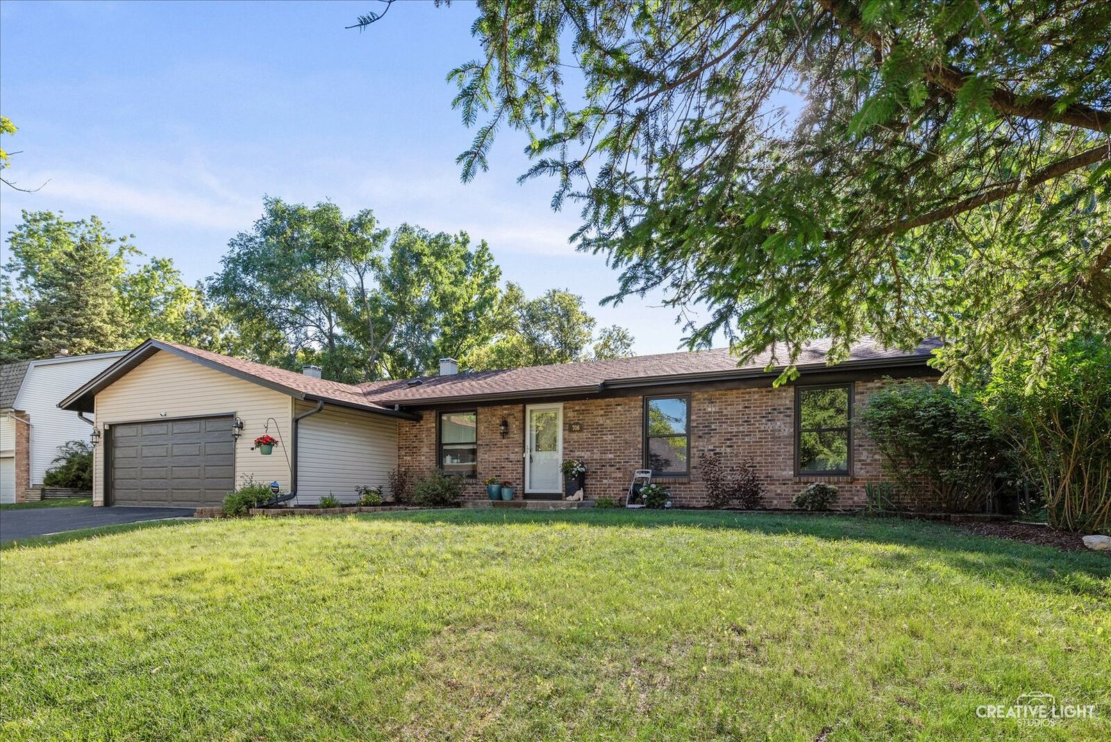 Property Photo: 706 N Pinecrest Road IL 60440