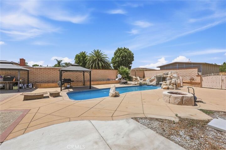 Property Photo:  15060 Zieglinde Drive  CA 92530 