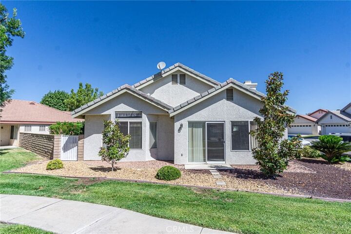 Property Photo: 19581 Saint Andrews Way CA 92308