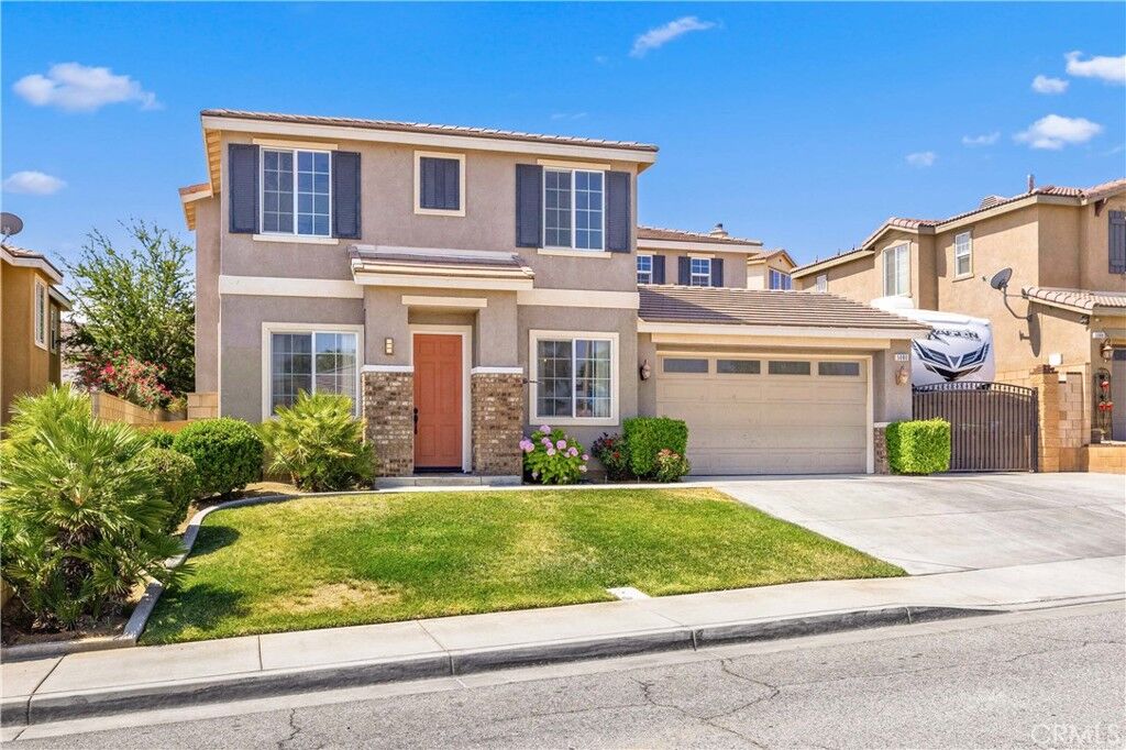 Property Photo:  5080 Meadowsweet Drive  CA 93551 