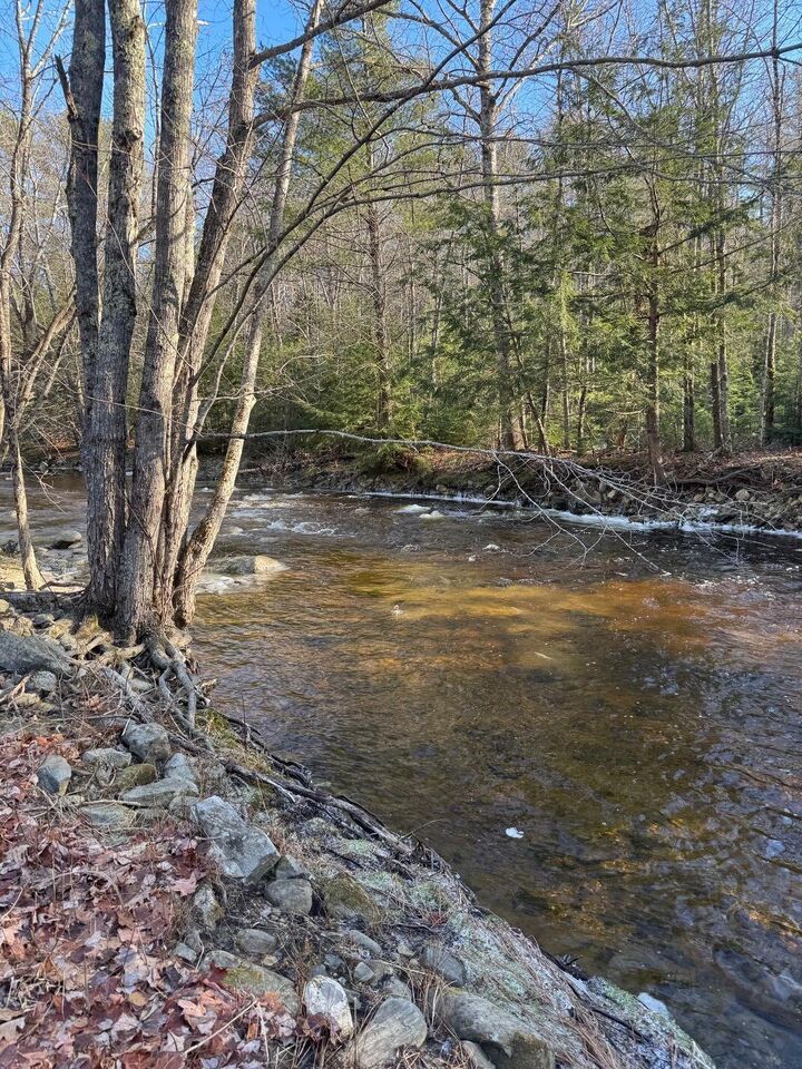 Property Photo:  286 Upper Hostile Valley Road  ME 04949 