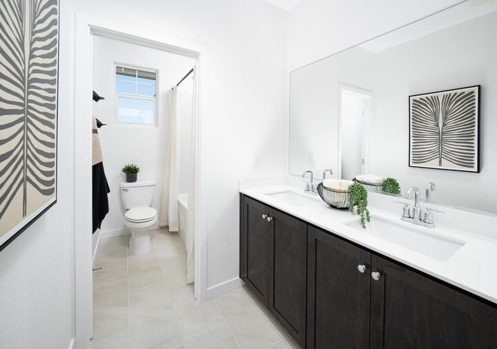 Property Photo: 10340 Tempier Way CA 95757