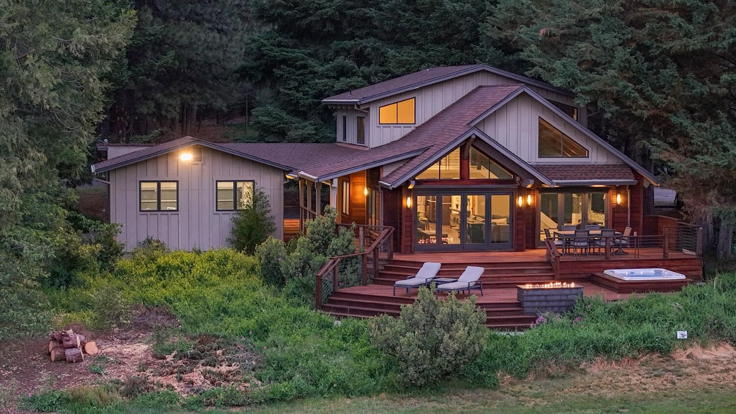 Property Photo:  939 Moran Road  CA 95223 
