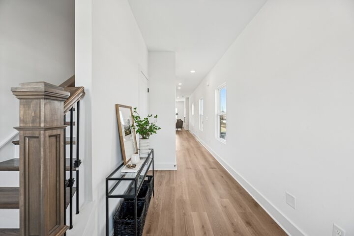 Property Photo:  504 Canal Circle  TN 37214 