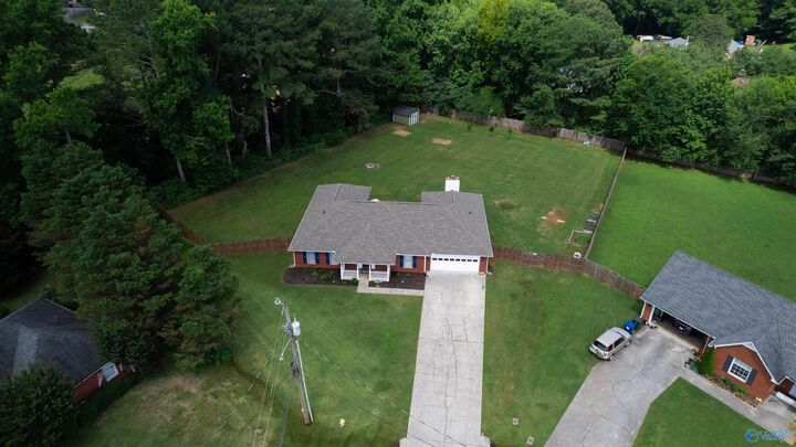 Property Photo: 131 Kittyhawk Lane AL 35749