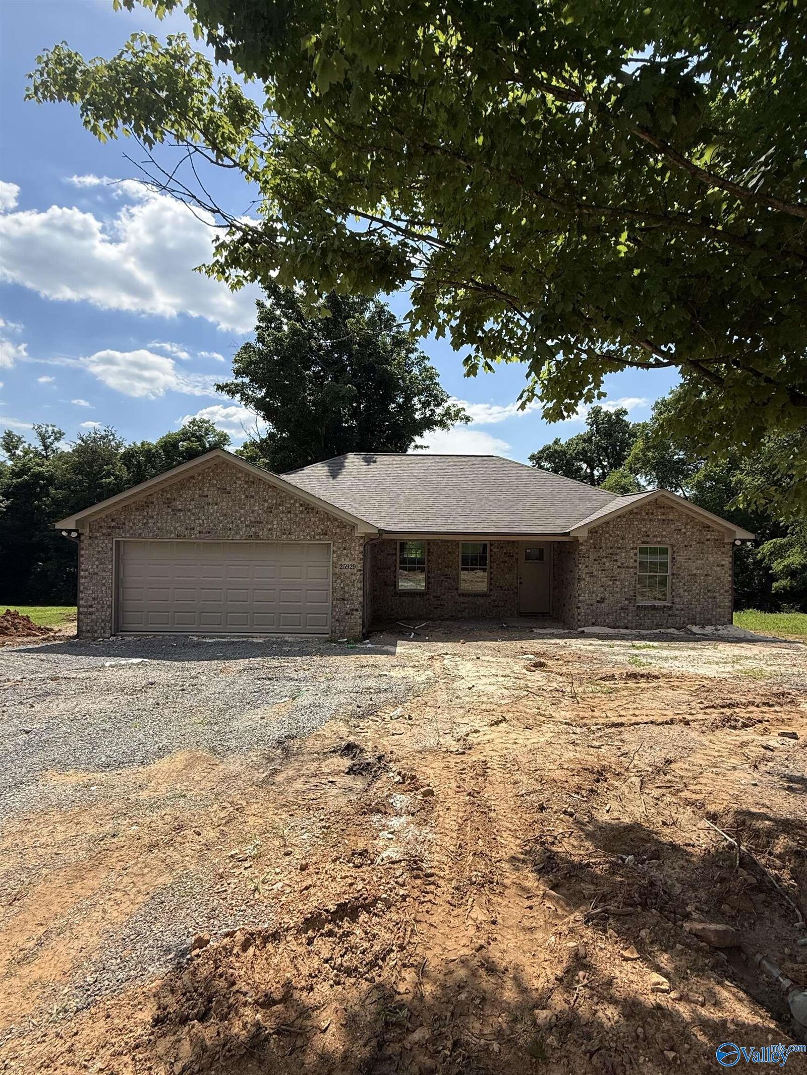 Property Photo: 25929 Veto Road AL 35620