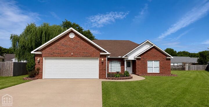 Property Photo: 3300 Jeridon Cove AR 72404