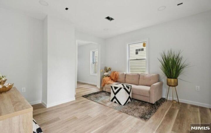 Property Photo:  76 Mitchell Street  NJ 07052 