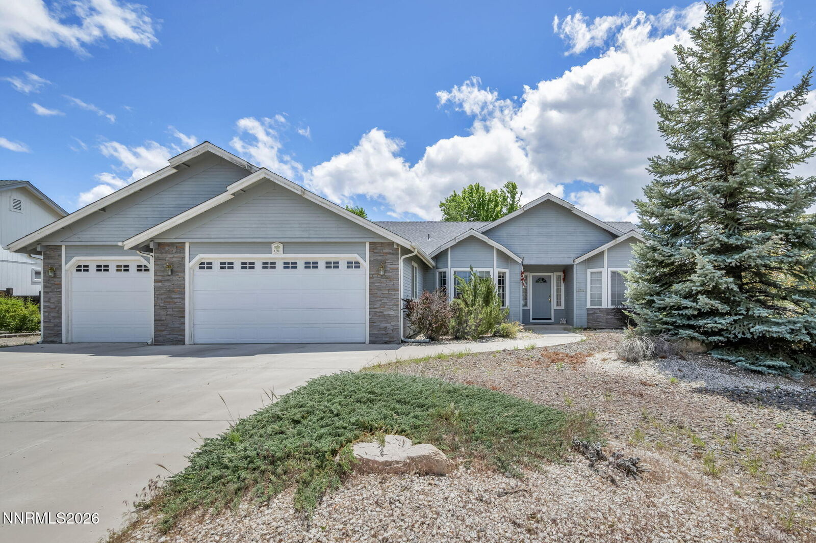 Property Photo: 1281 Jodi Court NV 89460