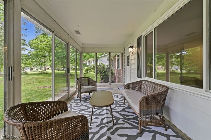 Property Photo: 3133 Fair Oaks Drive OH 44203