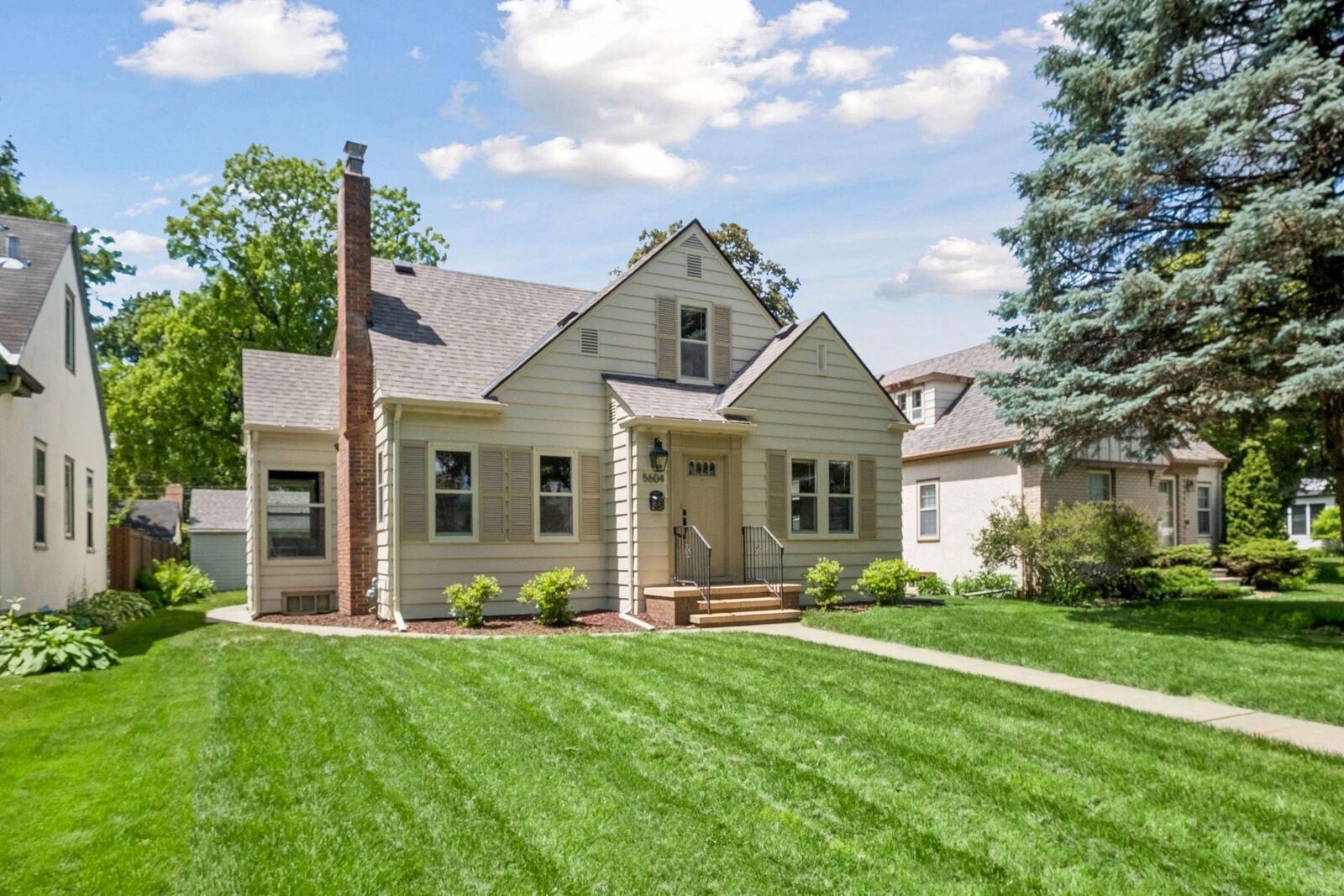 Property Photo: 5604 Bloomington Avenue MN 55417