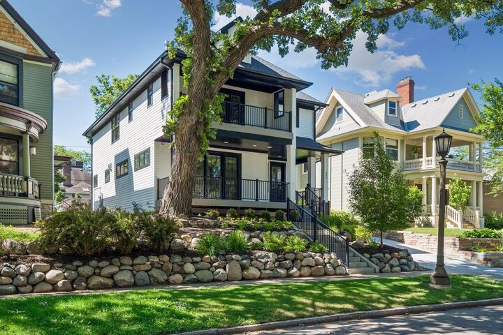 Property Photo: 540 Holly Avenue MN 55102
