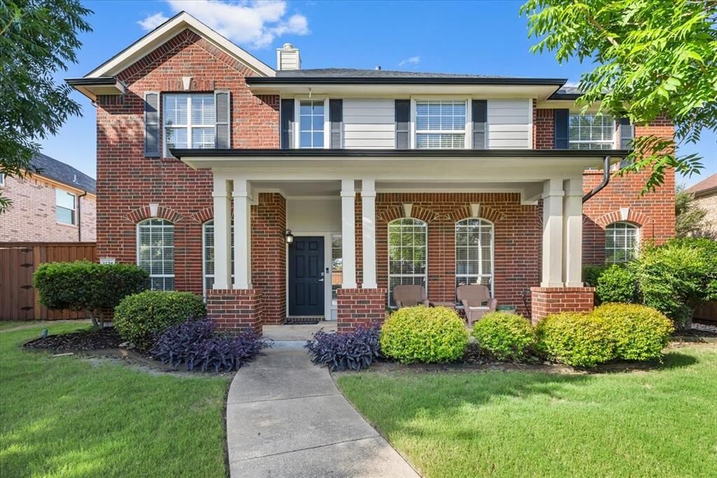 Property Photo: 1121 London Drive TX 75036