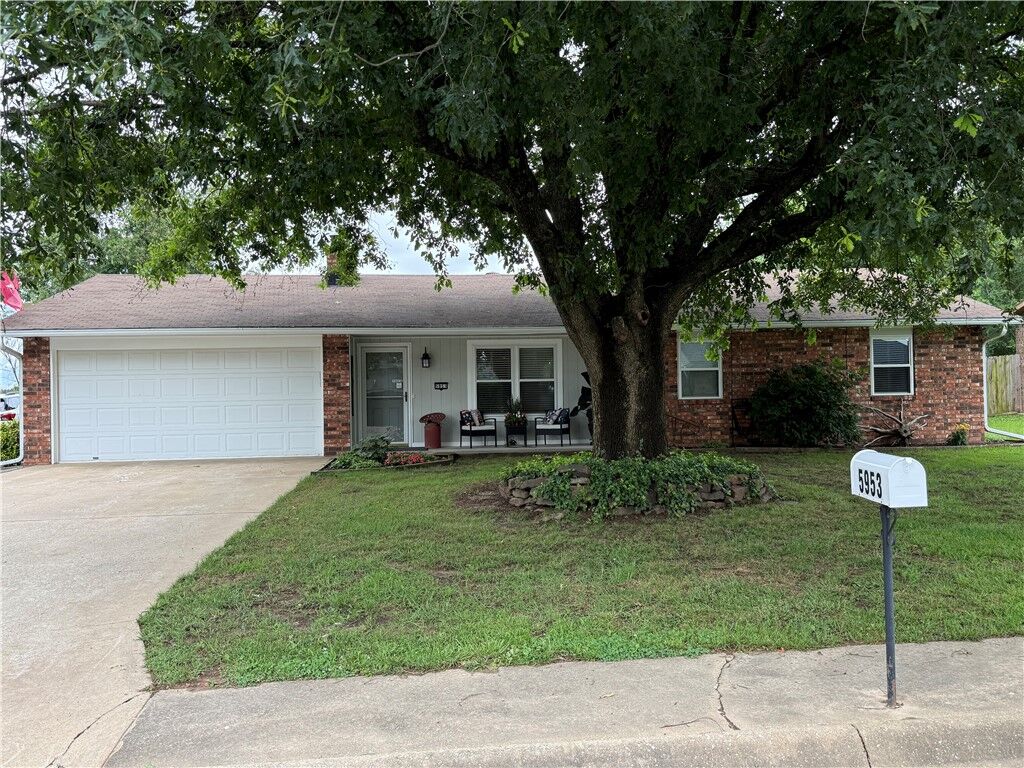Property Photo:  5953 Walden Street  AR 72745 