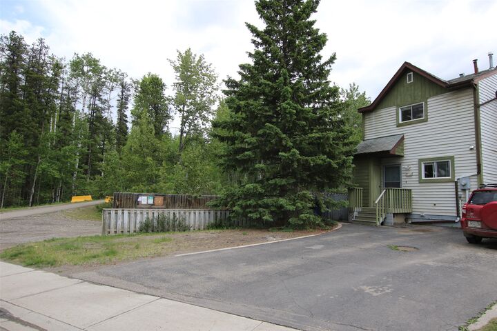 256 Spieker Avenue — photo 1
