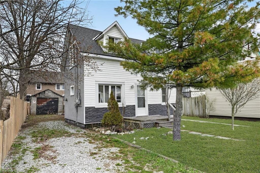 Property Photo:  172 Fraser Street  ON L3K 1E6 