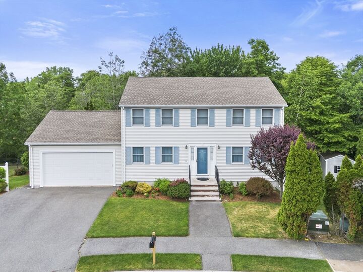 Property Photo:  31 Emerald Dr  MA 01904 