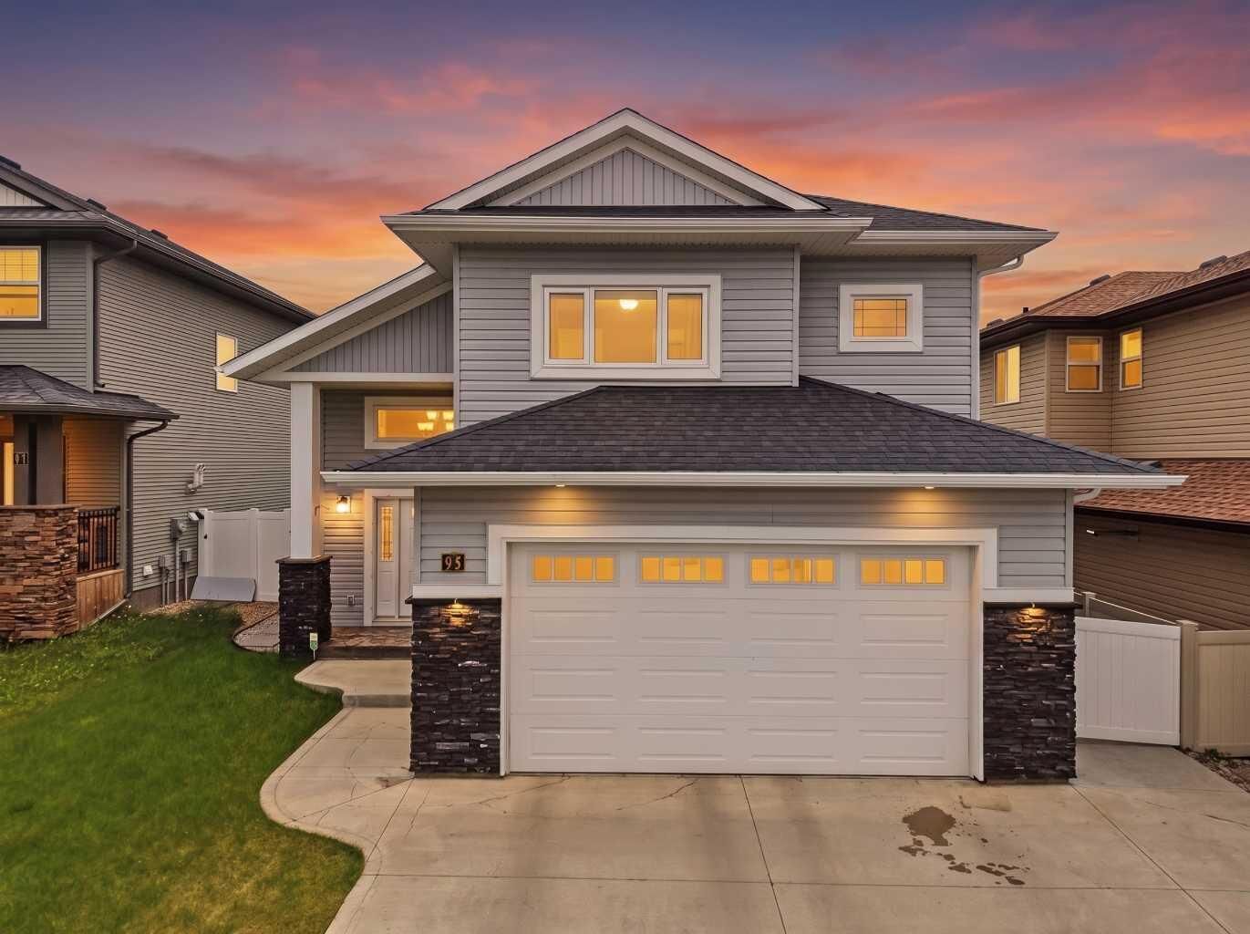 Property Photo:  95 Thompson Crescent  AB T4P 0S1 