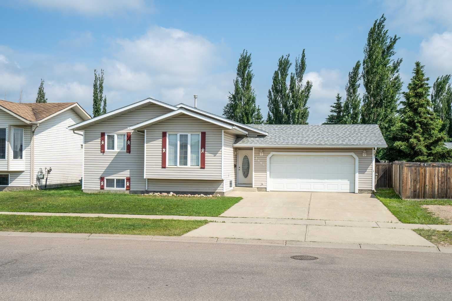 Property Photo: 6608 39 Street AB T9V 2Z4