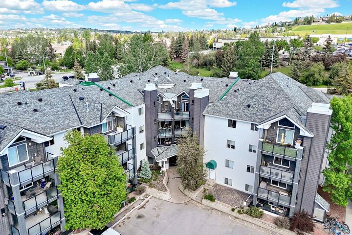 10 Sierra Morena Mews SW 114 — photo 1