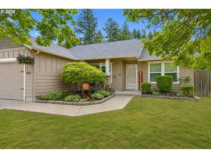 Property Photo:  87607 Halcyon Dr  OR 97487 