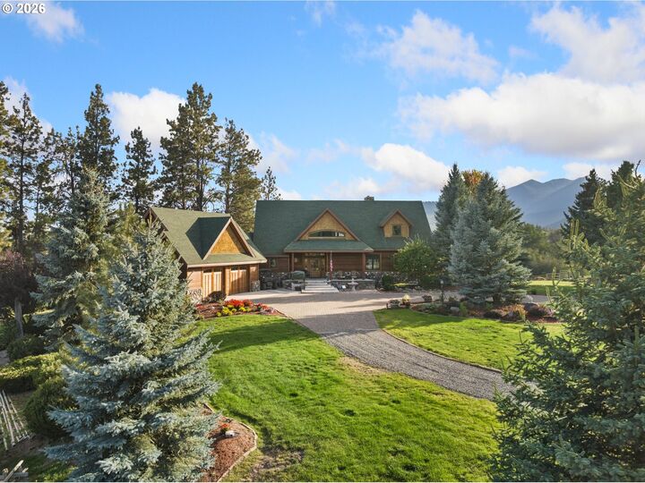 Property Photo:  62726 N Powder River Ln  OR 97867 