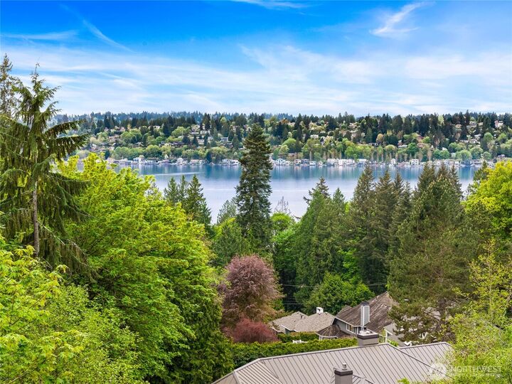 Property Photo: 6317 NE 138th Place WA 98034