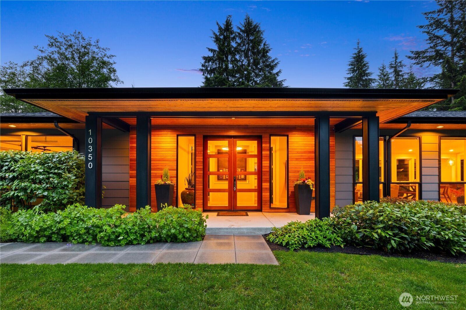 Property Photo: 10350 348th Avenue SE WA 98065