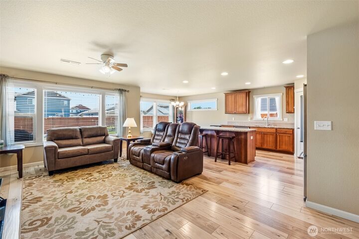 Property Photo: 22 K Street NE WA 98848