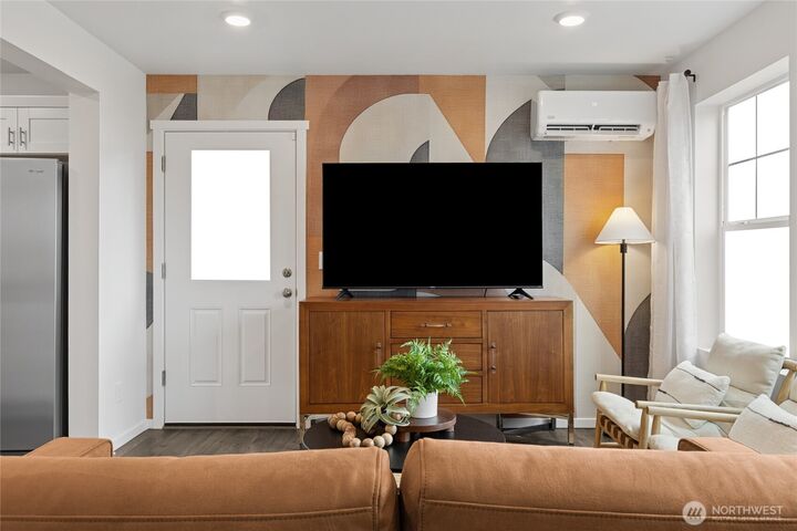 Property Photo: 8373 Ostrom Avenue SE 95 WA 98513