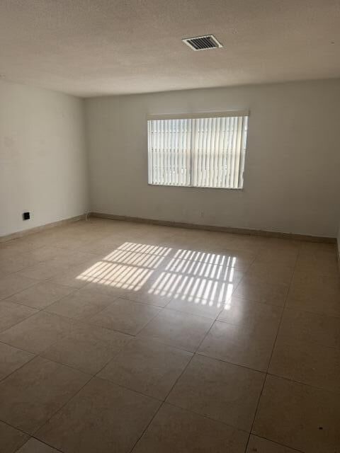 Property Photo: 3651 SW 60th Terrace 3 FL 33314