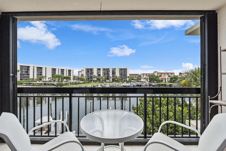 Property Photo: 2687 N Ocean Boulevard 3080 FL 33431