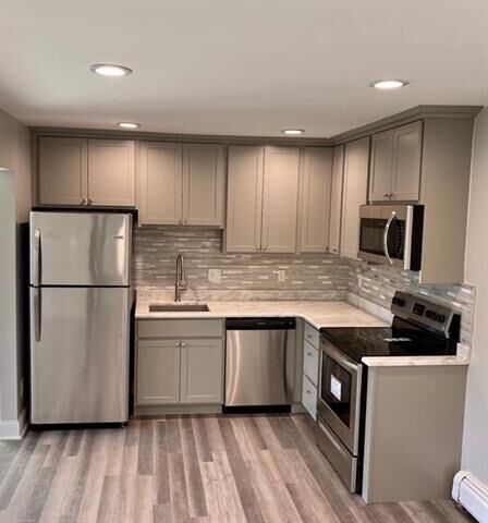 Property Photo: 1575 Cherboneau Place 61 MI 48207