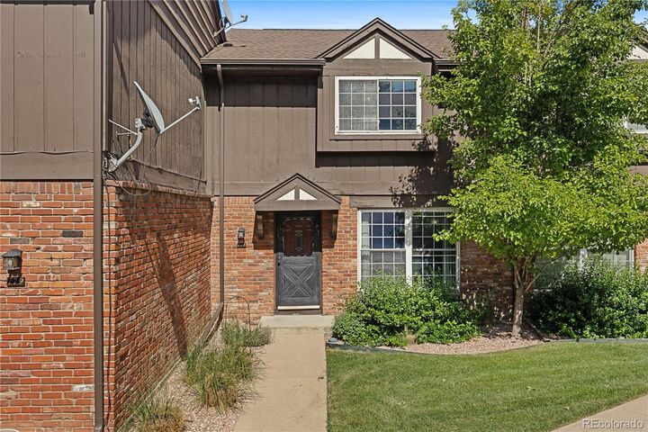 Property Photo: 3855 S Monaco Street Parkway 178 CO 80237