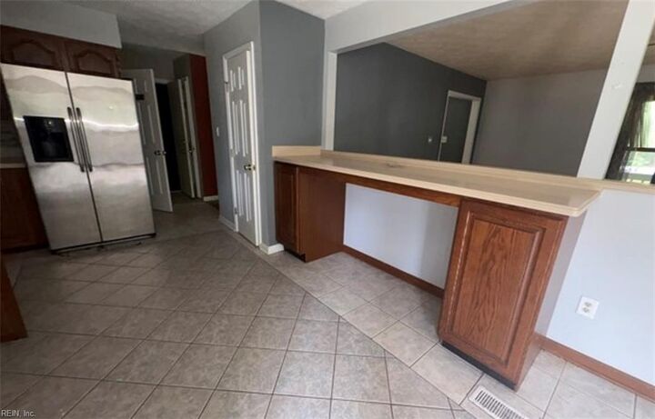 Property Photo: 7404 Christopher Newport Ave VA 23062