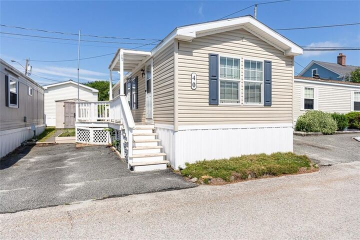 Property Photo:  27 Woodward Road, 40  RI 02865 