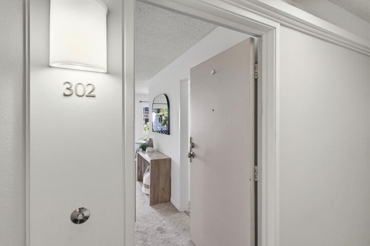 Property Photo:  815 North Humboldt Street 302  CA 94401 