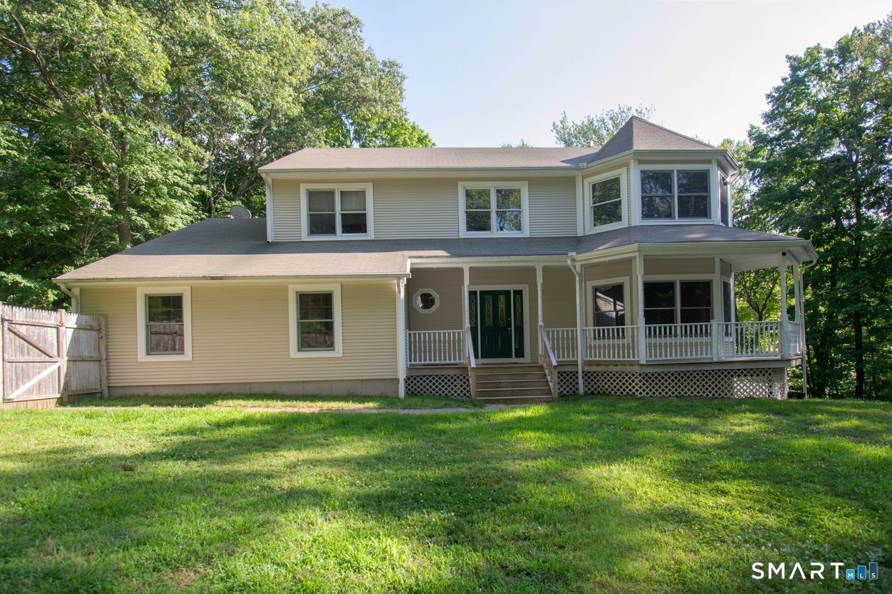 Property Photo:  48 Brookview Circle  CT 06040 