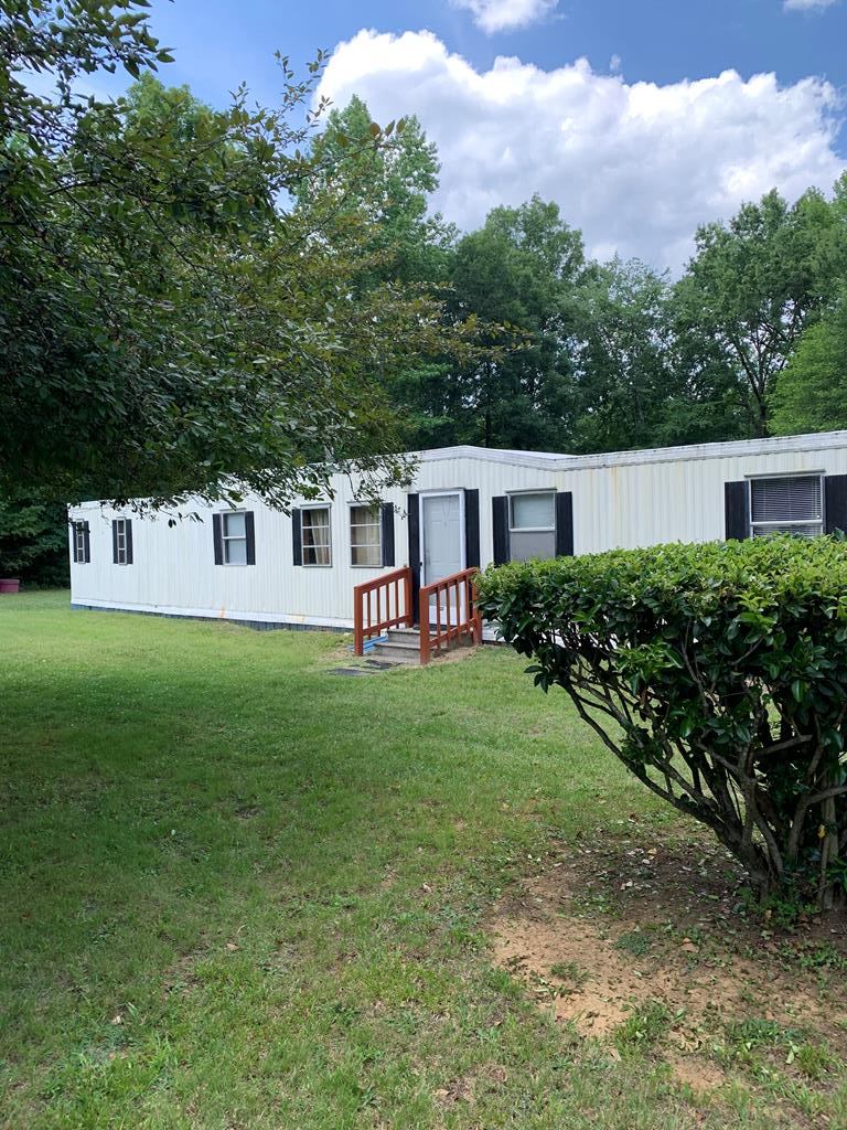 Property Photo: 5136 Black Walnut Road VA 23962