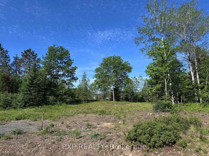 Property Photo:  71 Yantha Crescent  ON K0J 1B0 