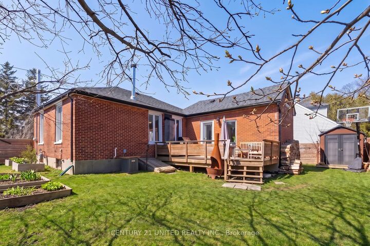 Property Photo: 424 Victoria Street ON K9A 3G9