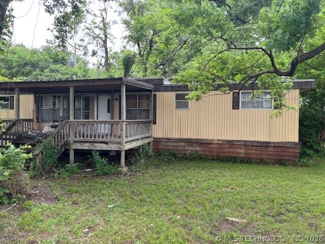 Property Photo: 112 McDaniel Street OK 74470