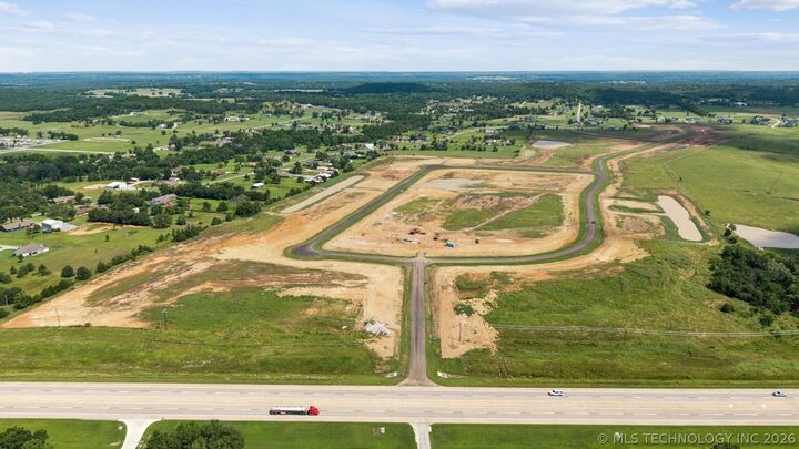 Property Photo: 0097 E Hwy 20 OK 74017