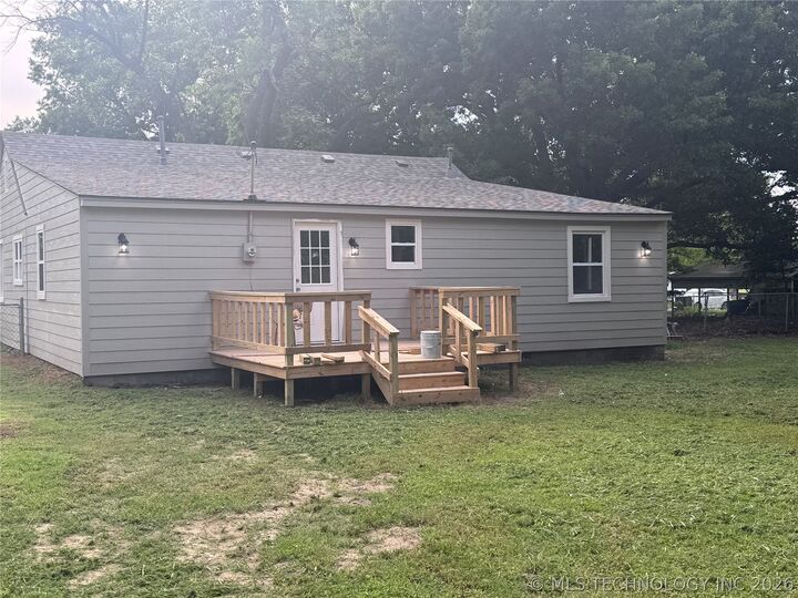 Property Photo:  149 S 7th Street  OK 74454 