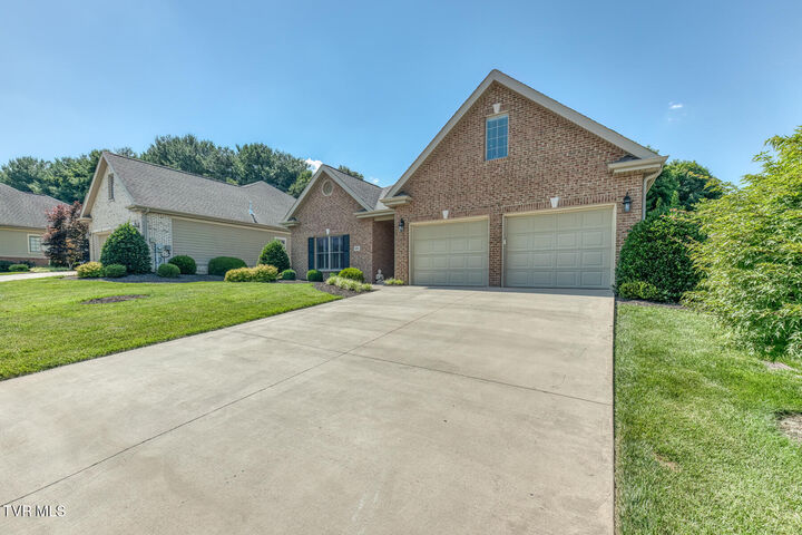 Property Photo:  1023 Waterbrooke Lane  TN 37604 